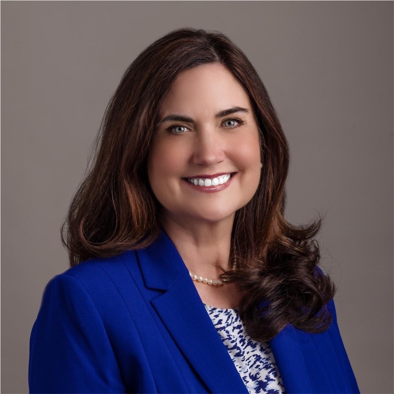 Veronica P. Delgado Linkedin Photo